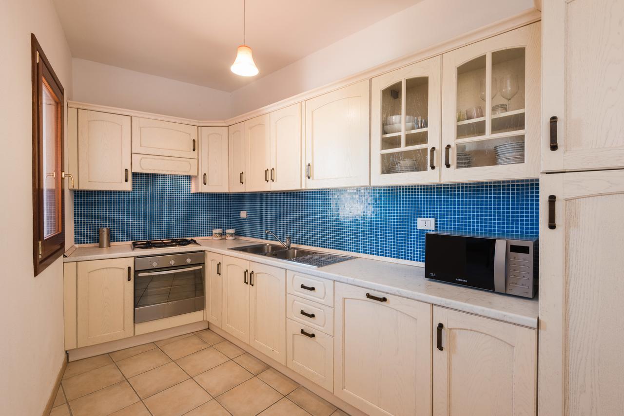 Apartment In S'Abba E Sa Pedra With Pool Golfo Aranci Buitenkant foto